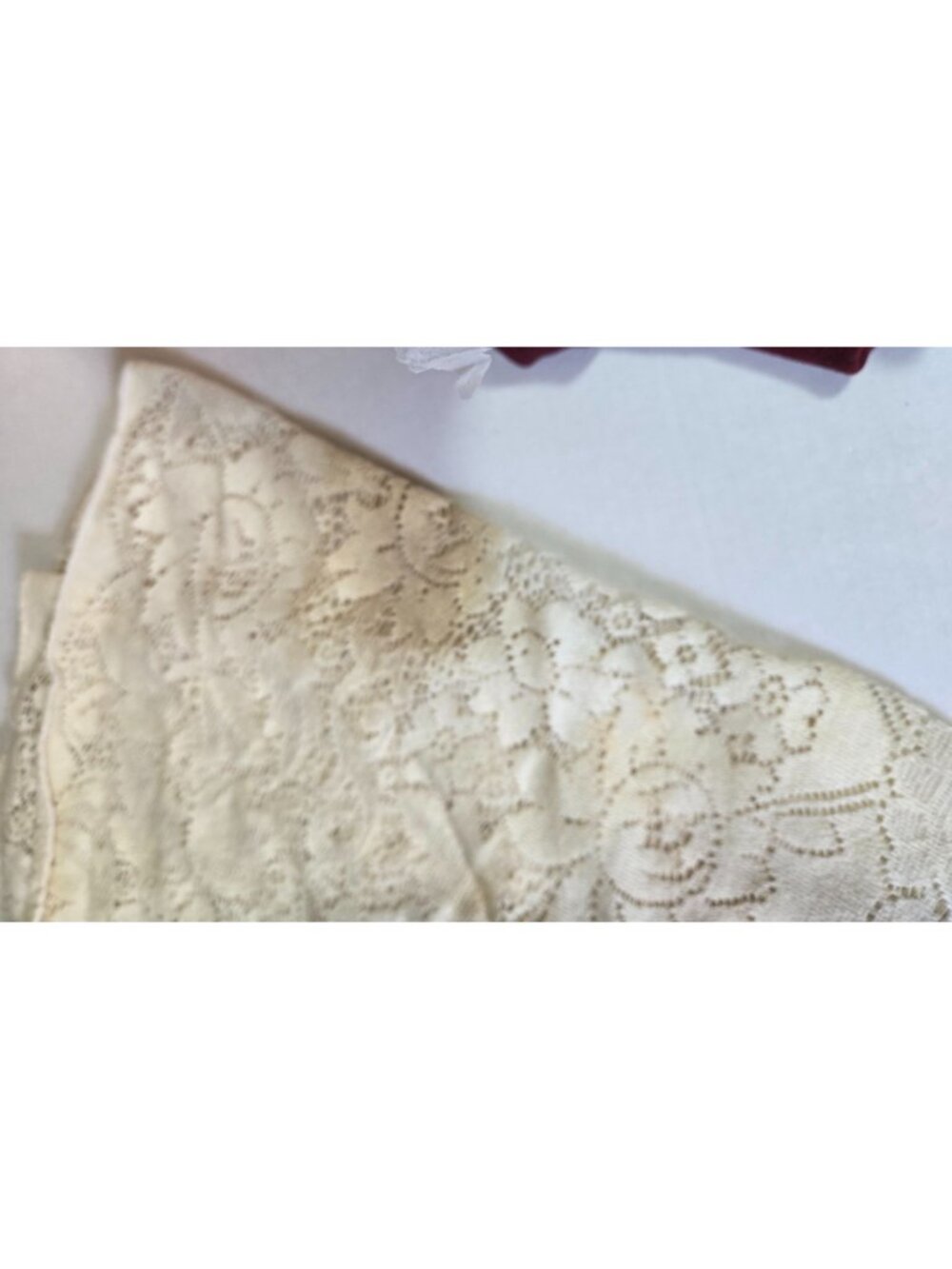 Antique Lace Tablecloth 64 Inches Round - Picture 3 of 4